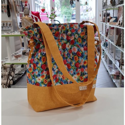 Százszorszép virágmező kézműves táska