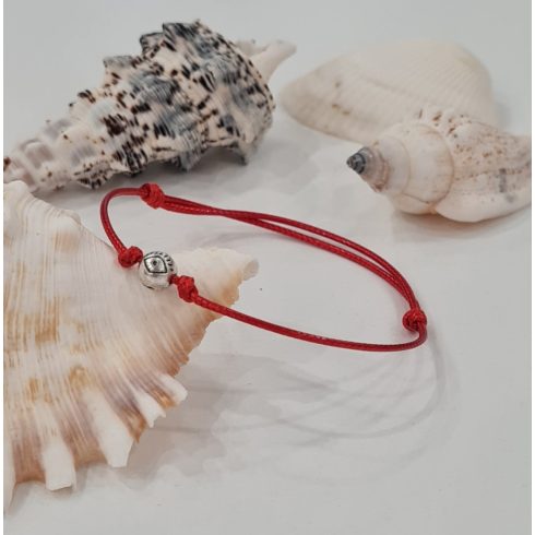 Piros karkötő Isten szeme talizmánnal